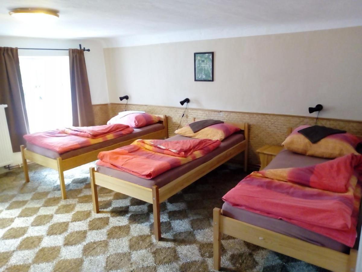 Hostel Havana Cesky Krumlov Luaran gambar