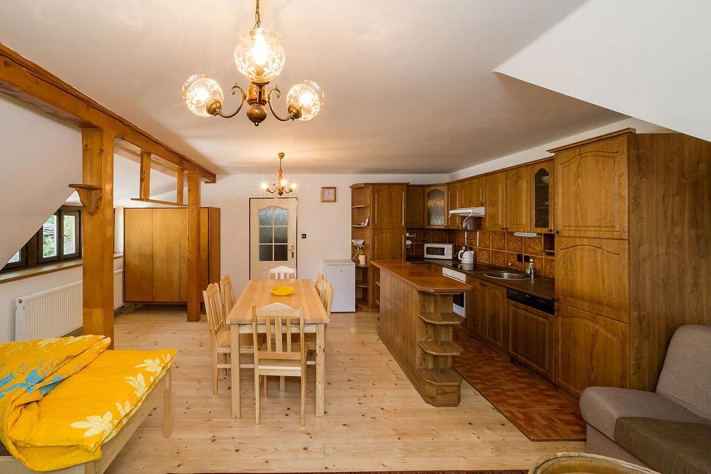 Hostel Havana Cesky Krumlov Bilik gambar